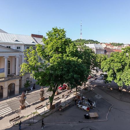 Квартира Віп В Центрі На Вулиці Проспект Свободи 22 Біля Оперного Театру Біля Вернісажу Lviv Exterior foto